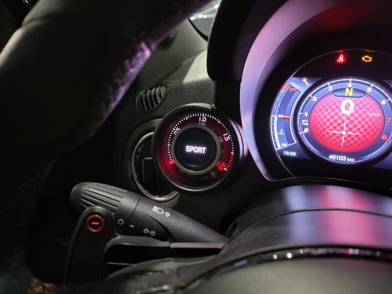 FIAT 500 ABARTH 1.4 T-JET 180cv COMPETIZIONE Toit Ouvrant Boite Auto