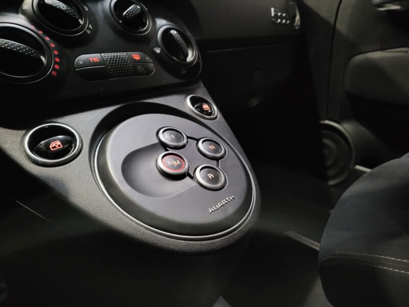 FIAT 500 ABARTH 1.4 T-JET 180cv COMPETIZIONE Toit Ouvrant Boite Auto