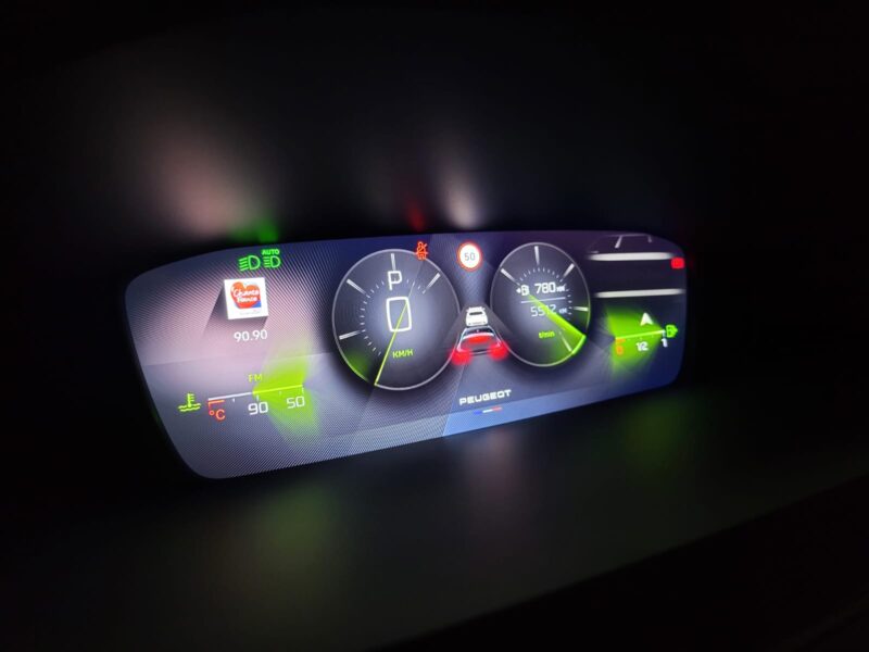 PEUGEOT 308 III PureTech 130cv EAT8 GT PACK TOIT OUVRANT / CARPLAY / SIEGES ELECT MEMOIRE CHAUFF