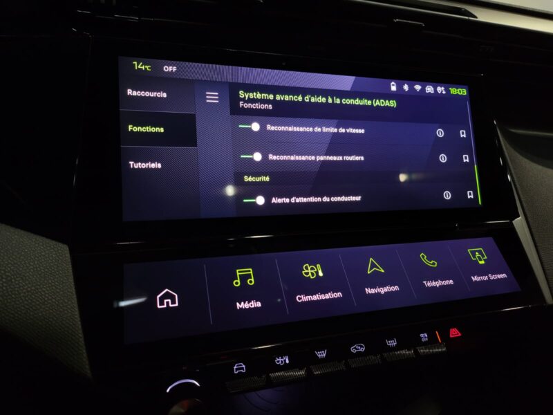 PEUGEOT 308 III PureTech 130cv EAT8 GT PACK TOIT OUVRANT / CARPLAY / SIEGES ELECT MEMOIRE CHAUFF