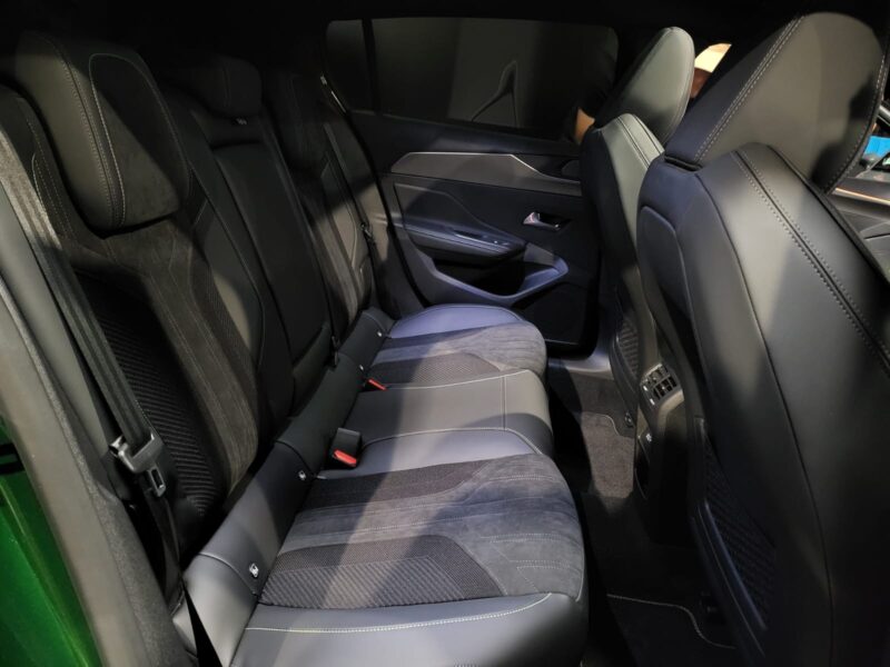 PEUGEOT 308 III PureTech 130cv EAT8 GT PACK TOIT OUVRANT / CARPLAY / SIEGES ELECT MEMOIRE CHAUFF