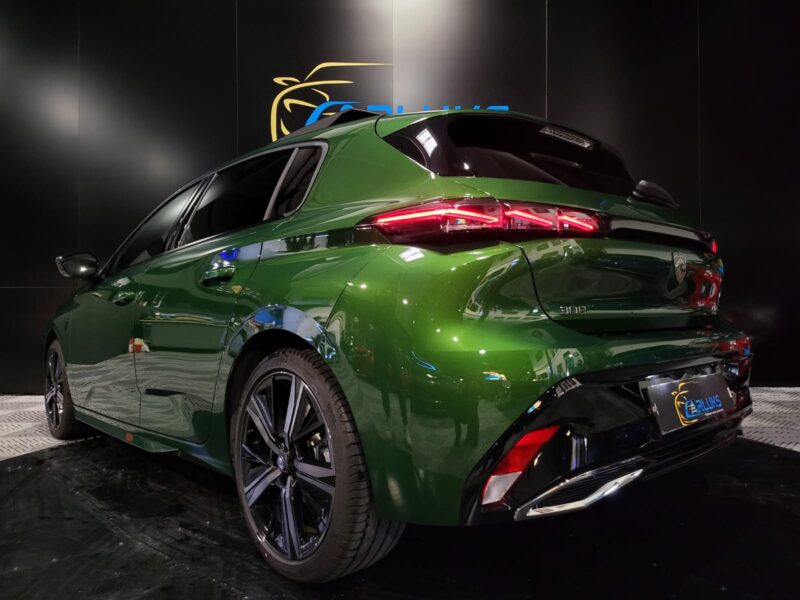 PEUGEOT 308 III PureTech 130cv EAT8 GT PACK TOIT OUVRANT / CARPLAY / SIEGES ELECT MEMOIRE CHAUFF