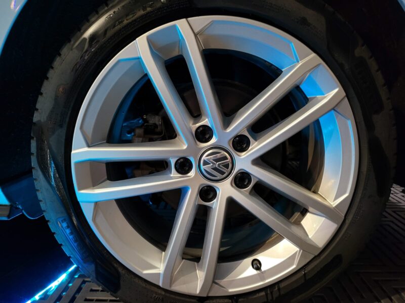 VOLKSWAGEN GOLF VII 7/ 2.0 GTD 184cv /TOIT OUVRANT/ CARPLAY/SUIVIE VOLKSWAGEN