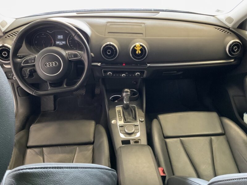 AUDI A3 III SPORTBACK 2.0 TDI 150 Cv TOIT OUVRANT BOITE AUTO S-TRONIC 7 CUIR CAMERA GPS Garantie1an