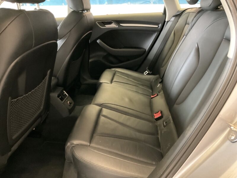 AUDI A3 III SPORTBACK 2.0 TDI 150 Cv TOIT OUVRANT BOITE AUTO S-TRONIC 7 CUIR CAMERA GPS Garantie1an