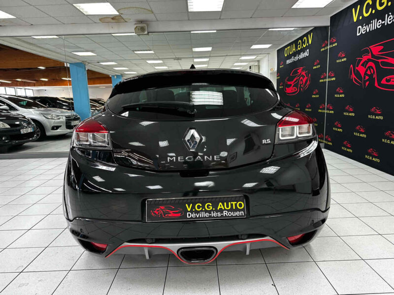 RENAULT MEGANE III Coupé 1.5 dCi 105 eCo2 Dynamique Pack RS
