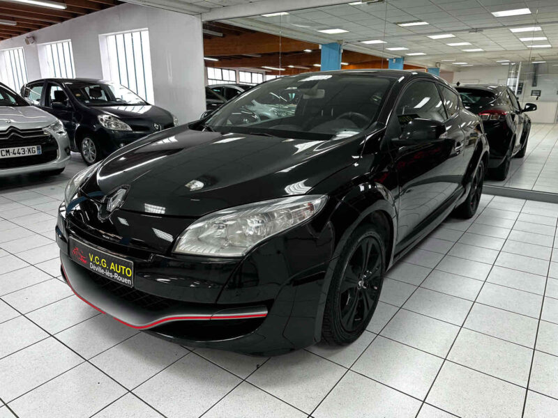 RENAULT MEGANE III Coupé 1.5 dCi 105 eCo2 Dynamique Pack RS