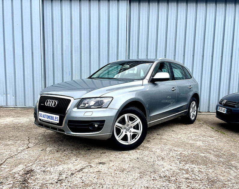AUDI Audi  Q5  2011