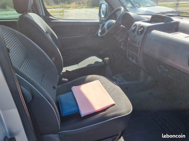 PEUGEOT PARTNER Monospace 2006