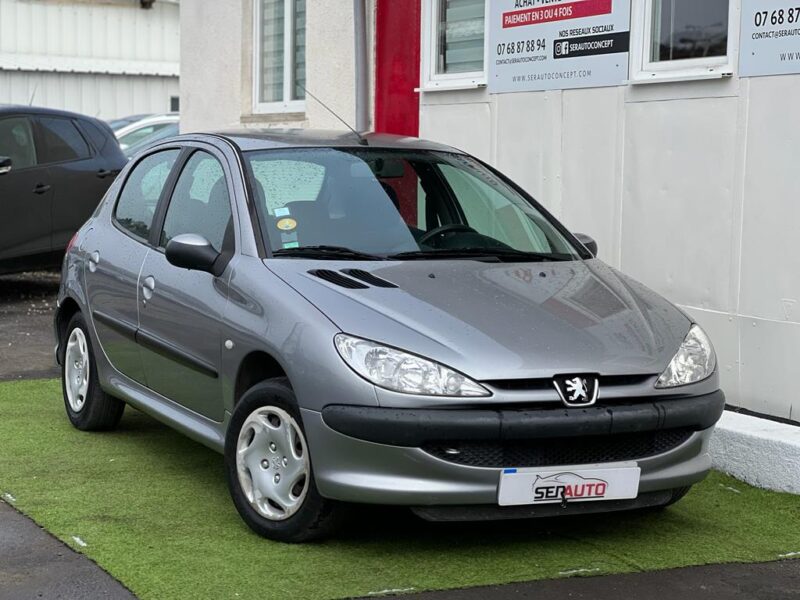 PEUGEOT 206 2003