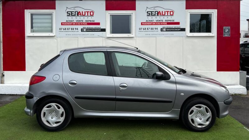 PEUGEOT 206 2003