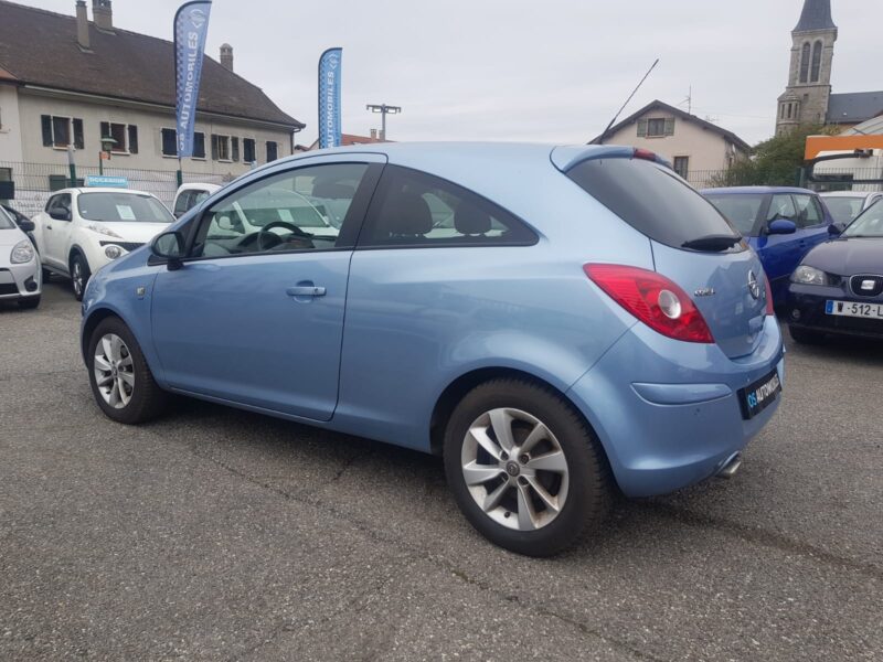 OPEL CORSA IV 1.4i 87CV EDITION 3P