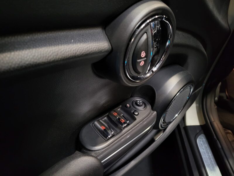 MINI COOPER CABRIOLET 1.5I 12V 136CH CHILI