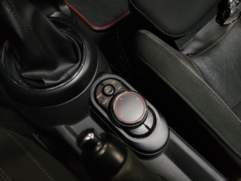 MINI COOPER CABRIOLET 1.5I 12V 136CH CHILI