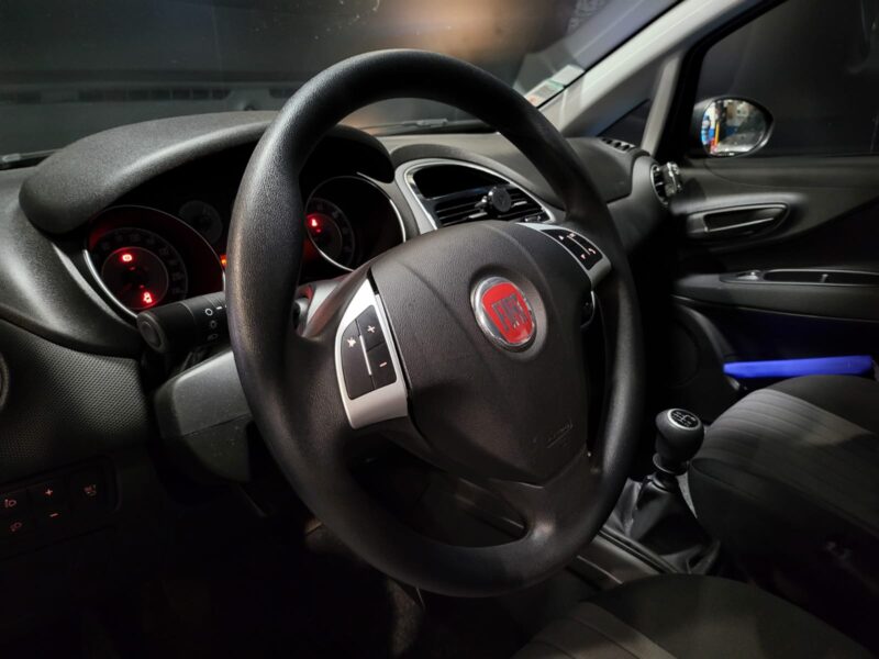 FIAT PUNTO 1.2 70cv GPS, Bluetooth 