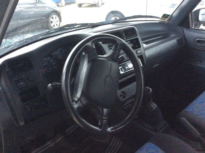 TOYOTA RAV 4 2.0 GX 129 CV ATTELAGE 10CV ESSENCE 