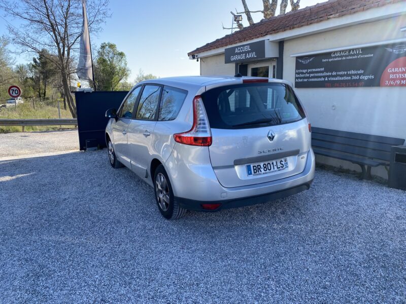 RENAULT GRAND SCÉNIC III 2011