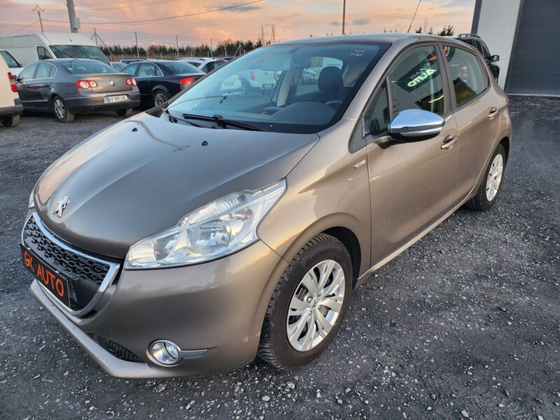 PEUGEOT 208 HDI 68CV URBAN SOUL 2013 157000 KM 