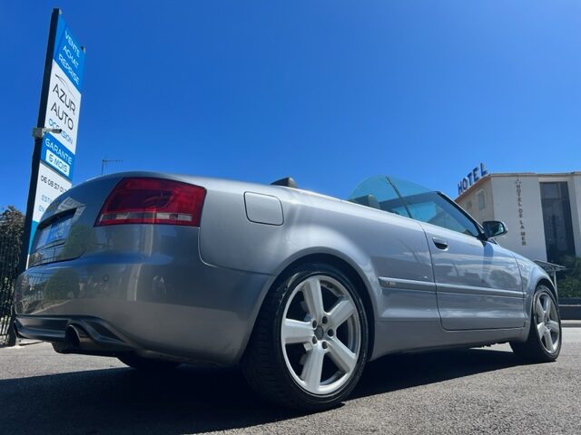 AUDI A4 3,2L 255CH V6 SLINE QUATTRO AUTOMATIQUE ESS/GPL