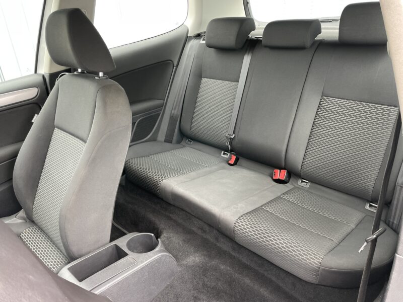 VOLKSWAGEN GOLF VI 2012