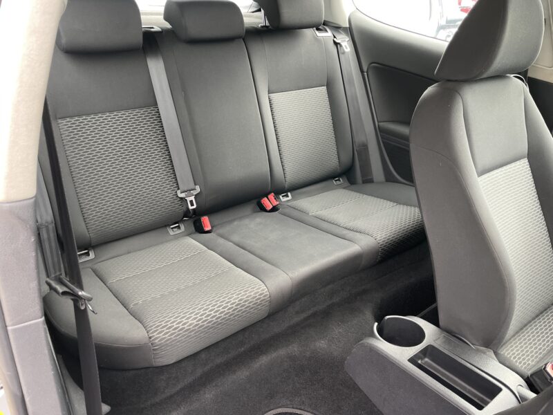 VOLKSWAGEN GOLF VI 2012