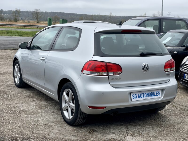 VOLKSWAGEN GOLF VI 2012