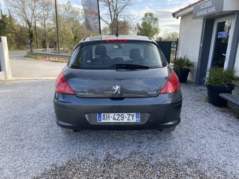 PEUGEOT 308 I 2009