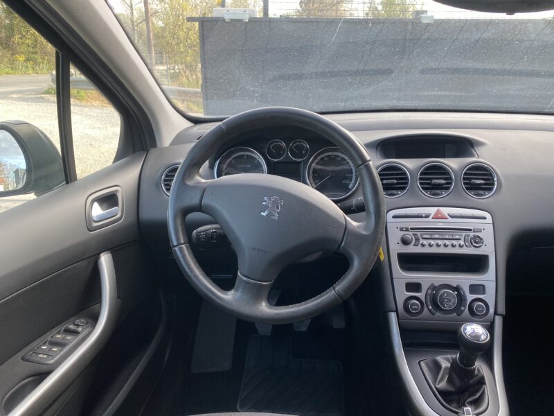 PEUGEOT 308 I 2009