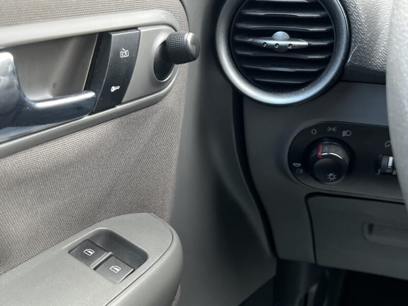 SEAT IBIZA III 1.2 64 Cv - 5 PLACES / CLIMATISATION 76 700 Kms - Garantie1an