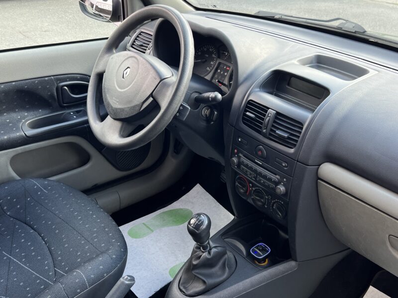 RENAULT CLIO II PHASE 2 1.2 60 Cv 5 PORTES / CLIMATISATION KIT BLUETOOTH USB - Garantie1an