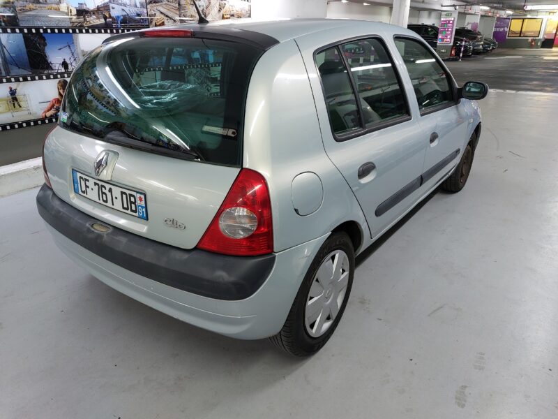 RENAULT CLIO II phase 2 1.4 98 CONFORT DYNAMIQUE
