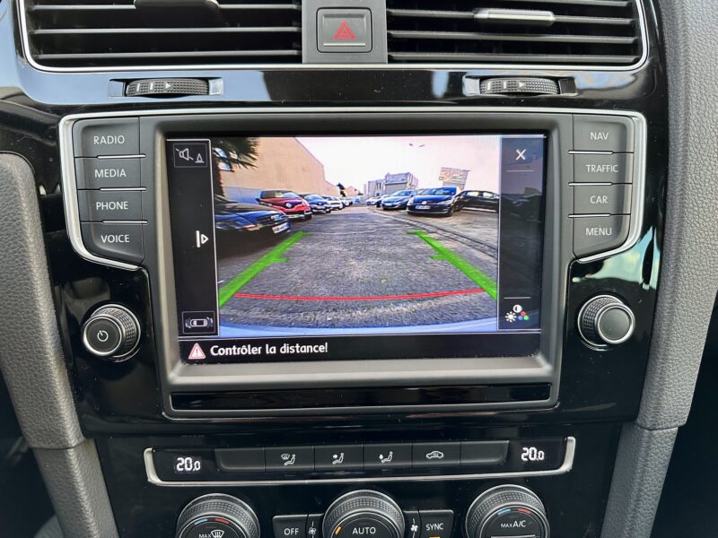 VOLKSWAGEN GOLF VII 2015