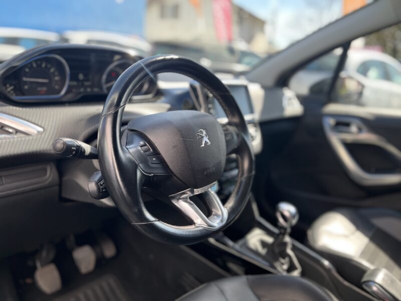 PEUGEOT 2008 I 2019