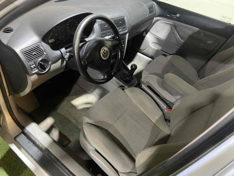 VOLKSWAGEN GOLF IV 1999 1.9 110cv