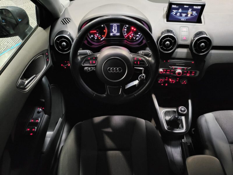 AUDI A1 ULTRA SPORTBACK 1.4 TDI 90cv AMBITION TOIT GRIS