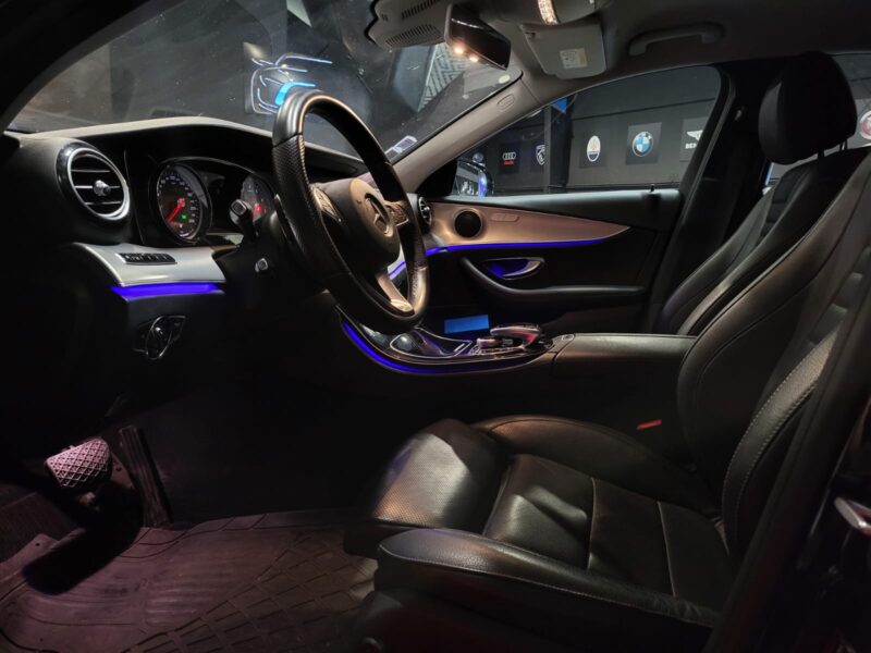 MERCEDES CLASSE E HYBRIDE 350e 286cv Camera 360 , Apple CARPLAY , Sieges Chauffants