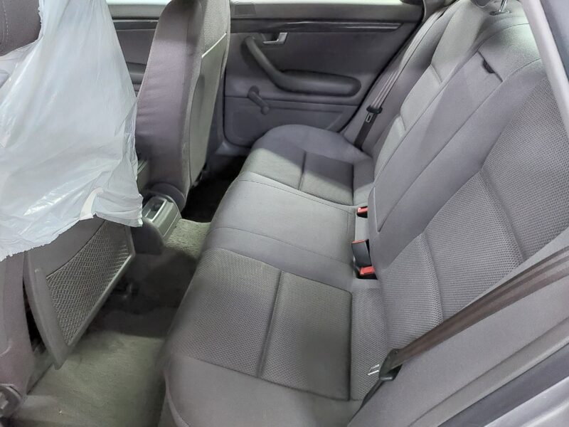 AUDI A4 2.0 130 PACK RIEN A PREVOIR