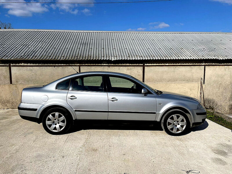 VOLKSWAGEN PASSAT B5.5 2003