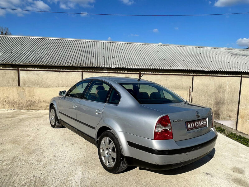 VOLKSWAGEN PASSAT B5.5 2003