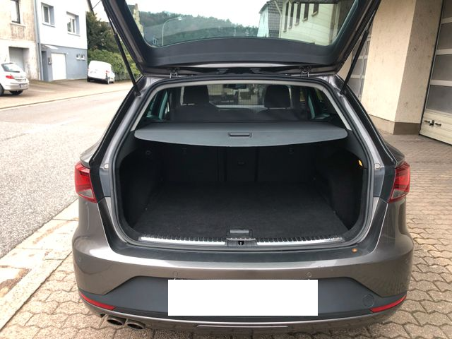SEAT LEON 2.0 TDI 150CH ST FR