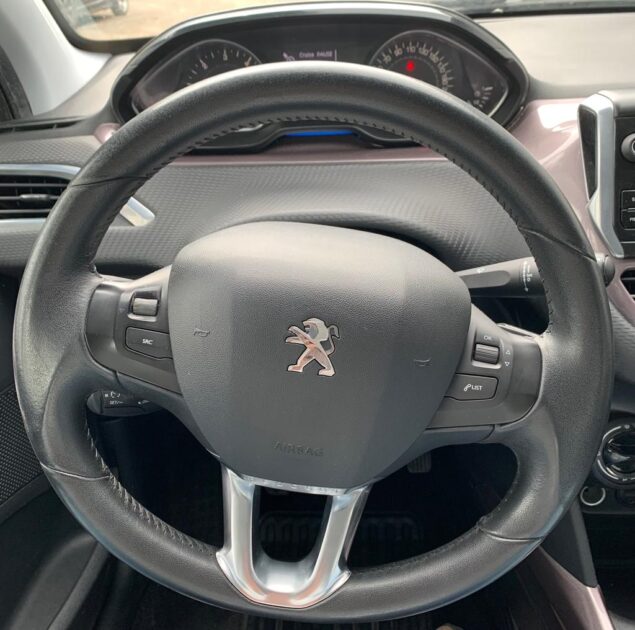 PEUGEOT 2008 I 2015