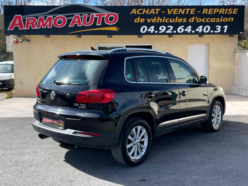 VOLKSWAGEN TIGUAN 2011