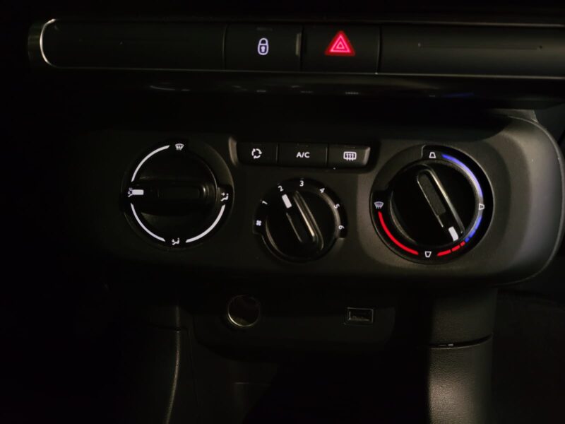 CITROEN C3 1.5 BlueHDi 100cv FEEL BUSINESS Régulateur / Limiteur Bluetooth