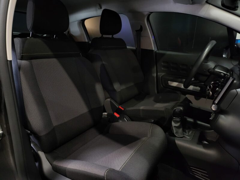 CITROEN C3 1.5 BlueHDi 100cv FEEL BUSINESS Régulateur / Limiteur Bluetooth