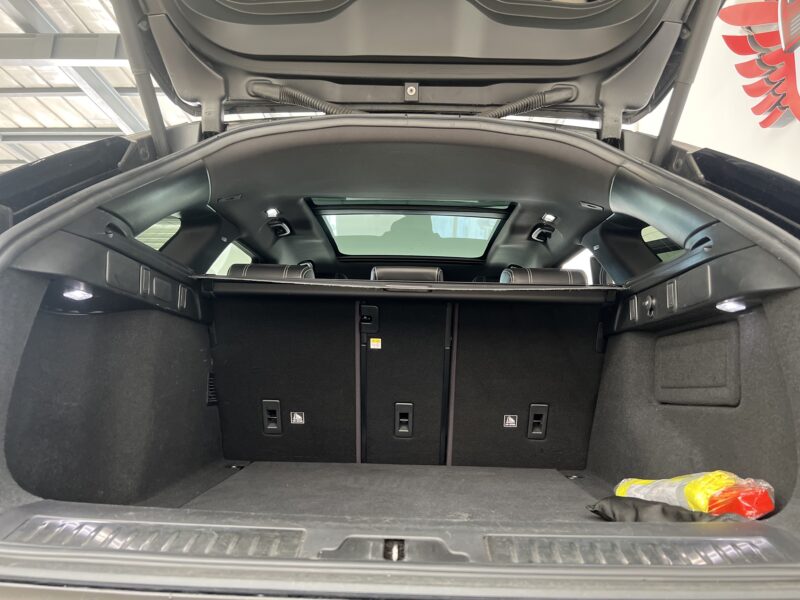 LAND ROVER RANGE ROVER VELAR3.0 D300 S AWD 1ER M