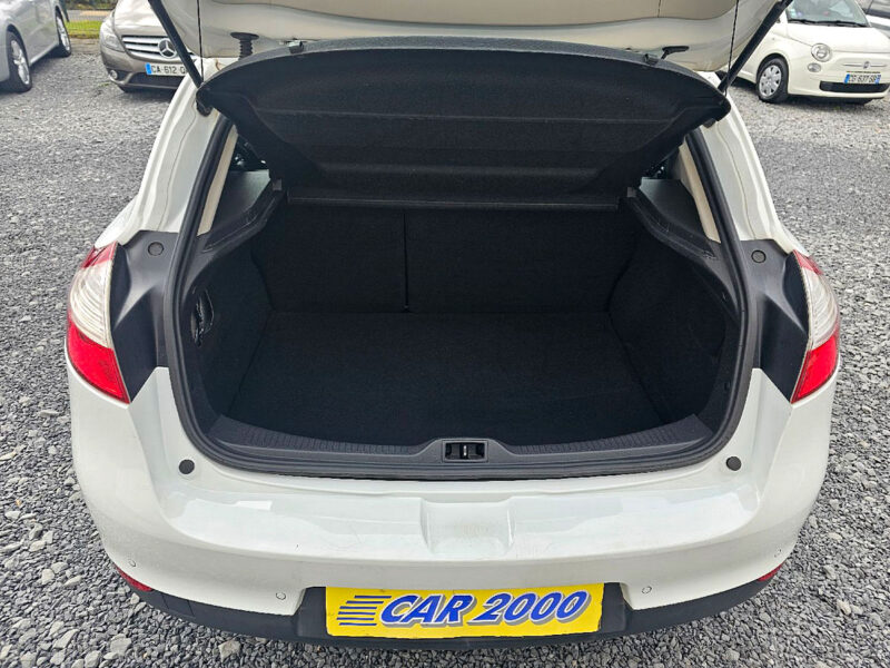 RENAULT MEGANE III 1.2 TCE 116 CHV LIMITED 