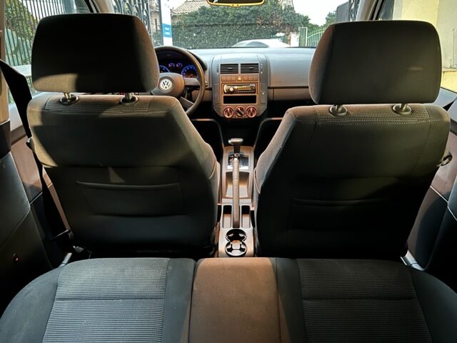 VOLKSWAGEN POLO 1,4 HIGHLINE AUTOMATIQUE  2003