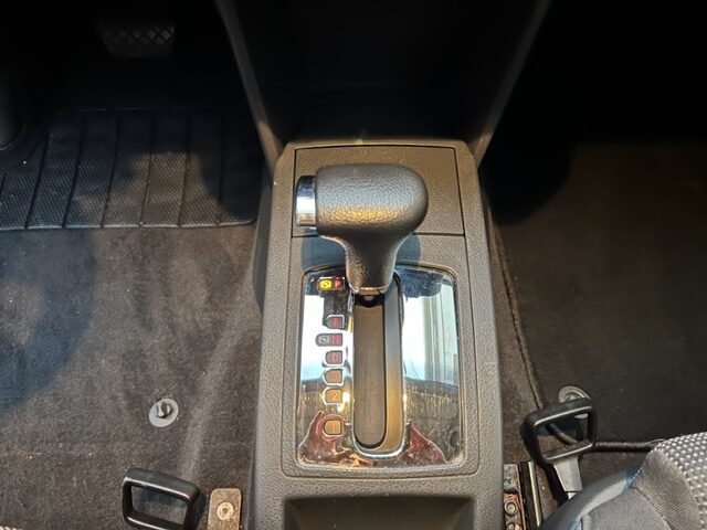 VOLKSWAGEN POLO 1,4 HIGHLINE AUTOMATIQUE  2003