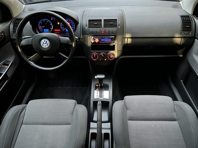 VOLKSWAGEN POLO 1,4 HIGHLINE AUTOMATIQUE  2003