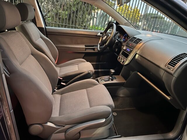 VOLKSWAGEN POLO 1,4 HIGHLINE AUTOMATIQUE  2003